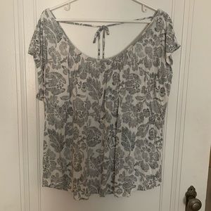 LOFT Plus Black & White Tie-Back Tee